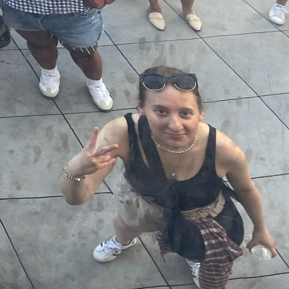 ceo of hugs