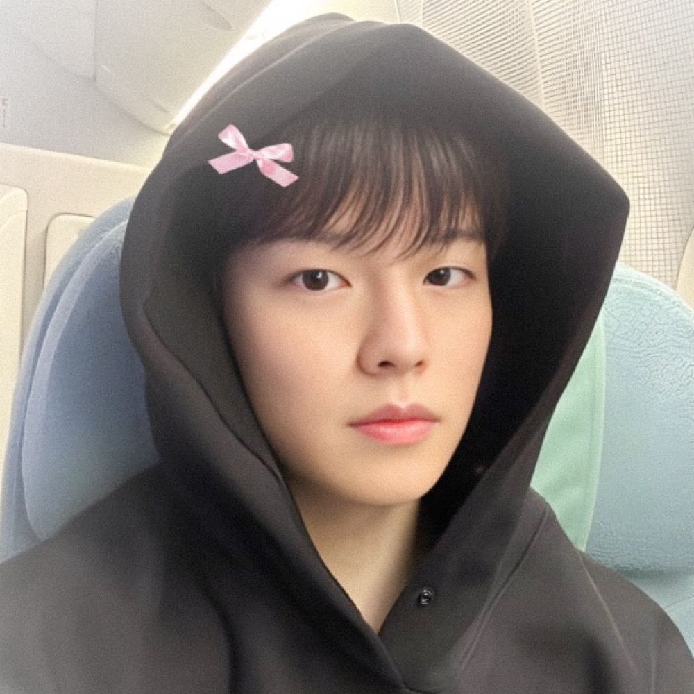 juju ‧₊˚ ⋅