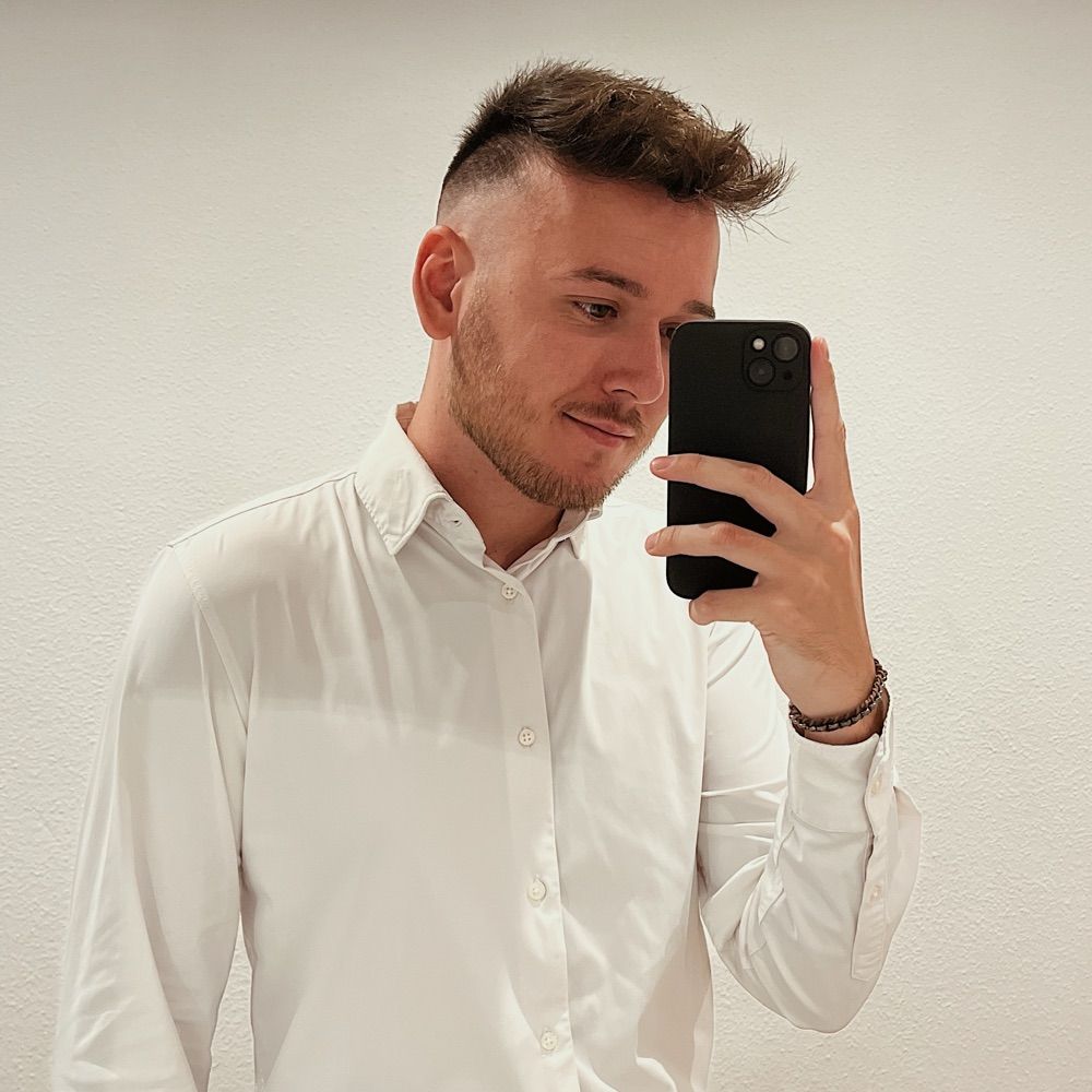 Alex Aparicio