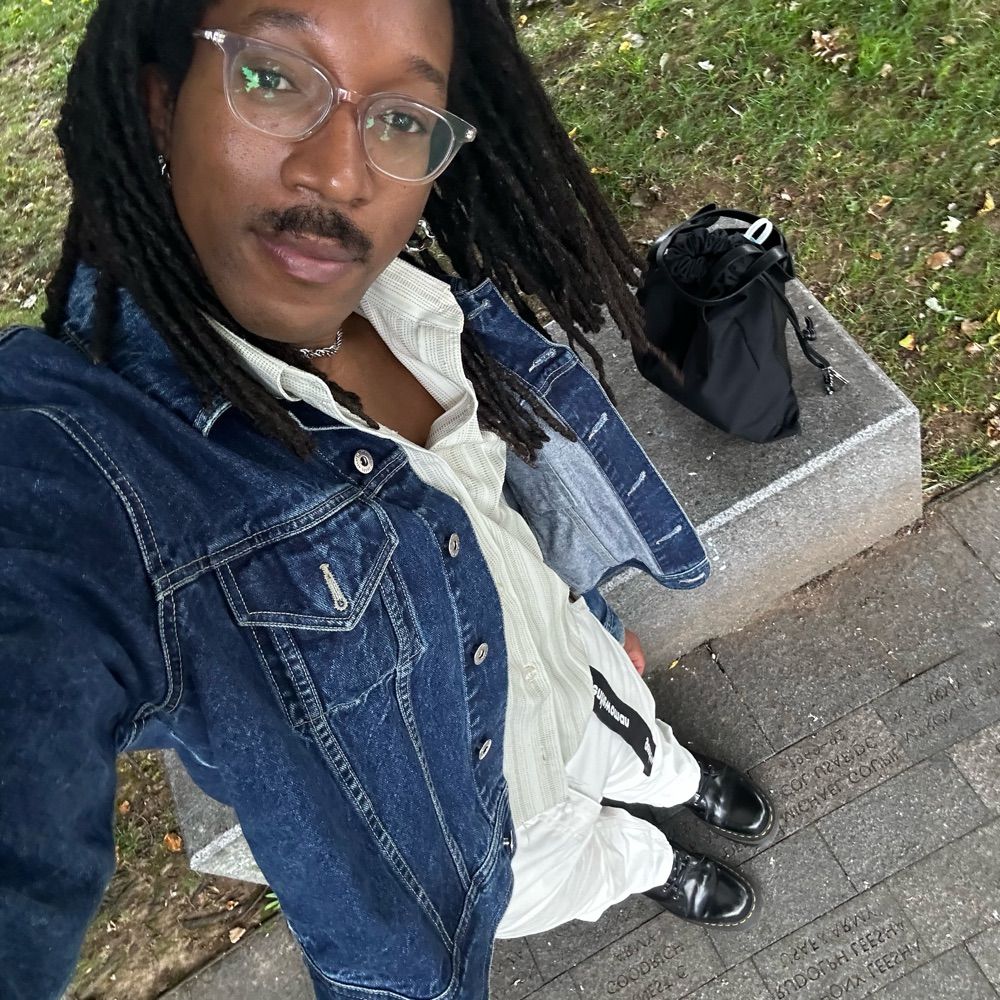semi-professional yapper