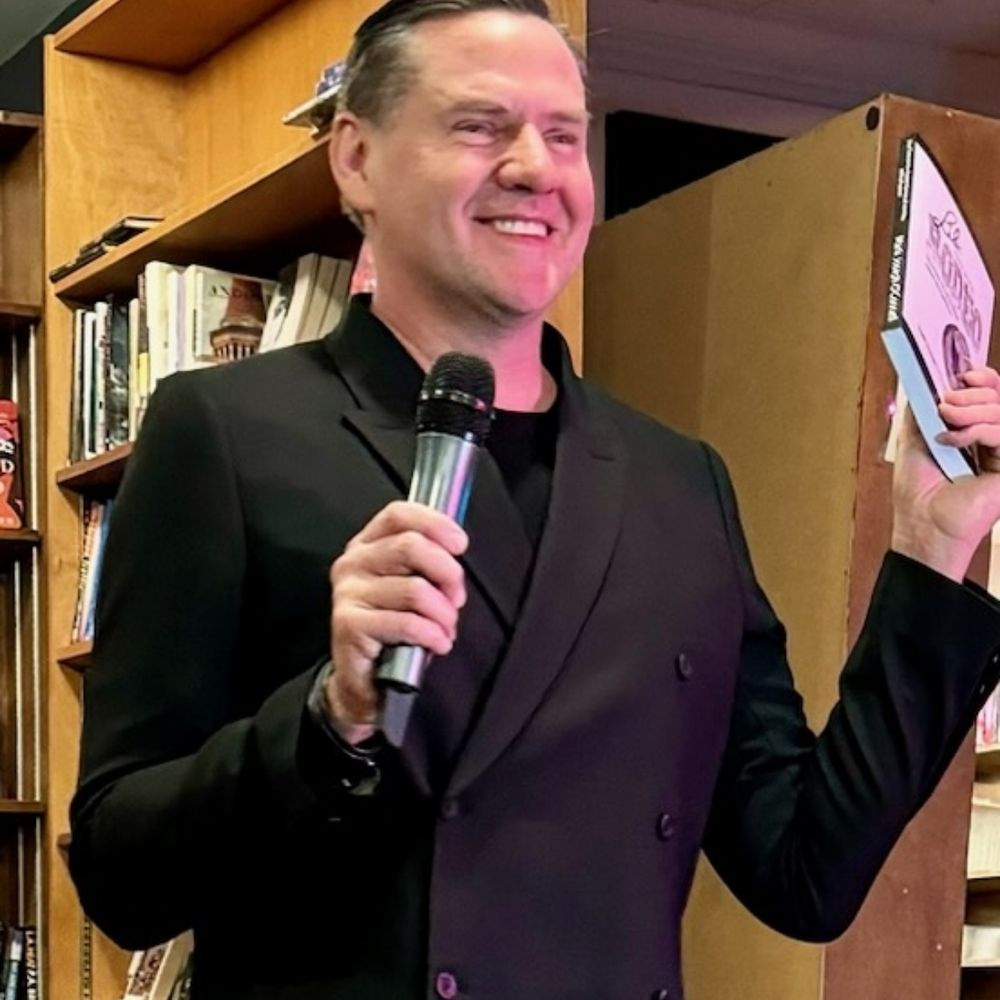 Dr. Mark Joseph O'Connell 🏳️‍🌈☮️❤️