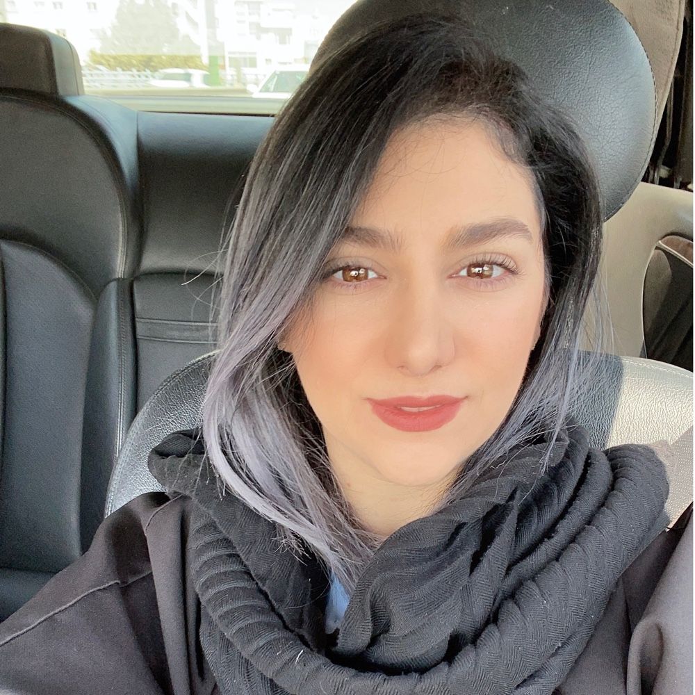 Ava Mansouri