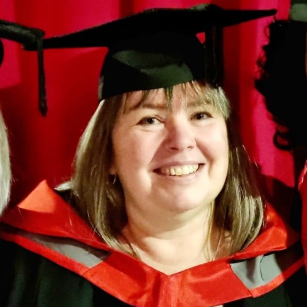 Helen Yates
