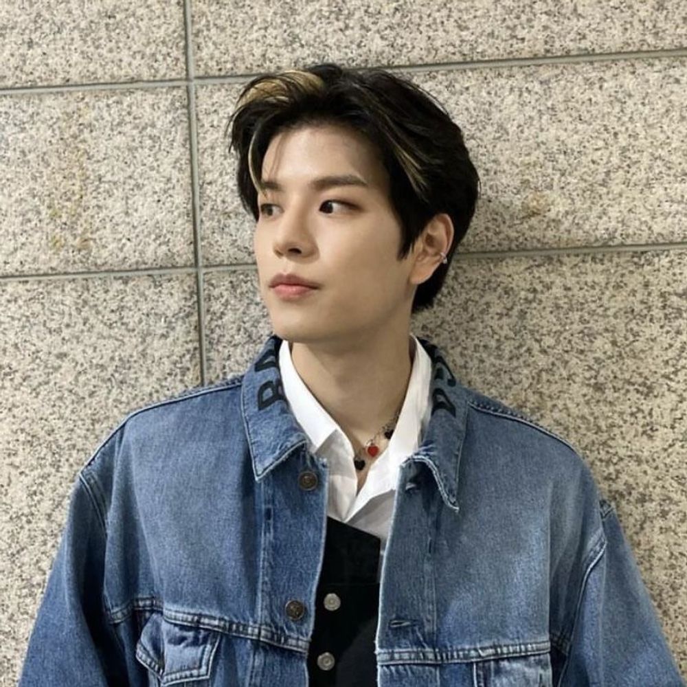 ꗃ Max, 김.