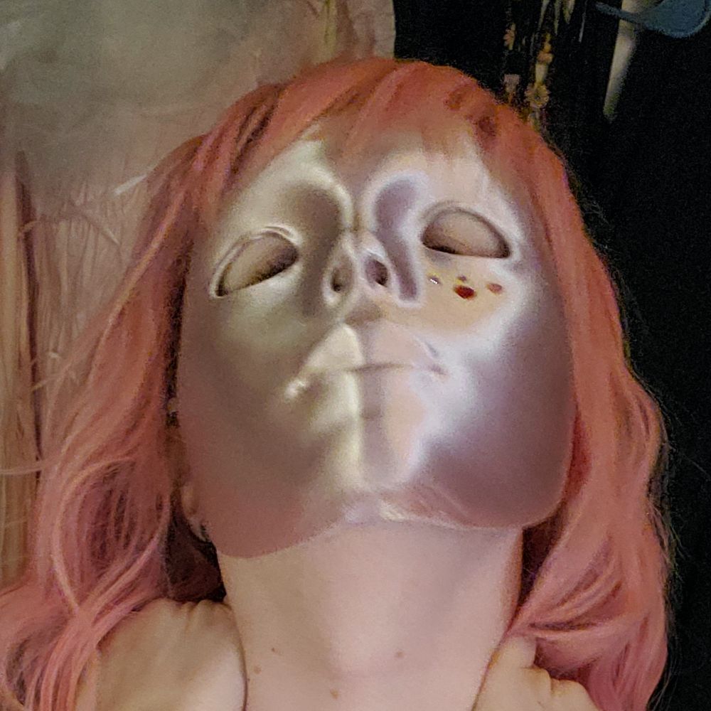Elle - Fallen Dollsmith