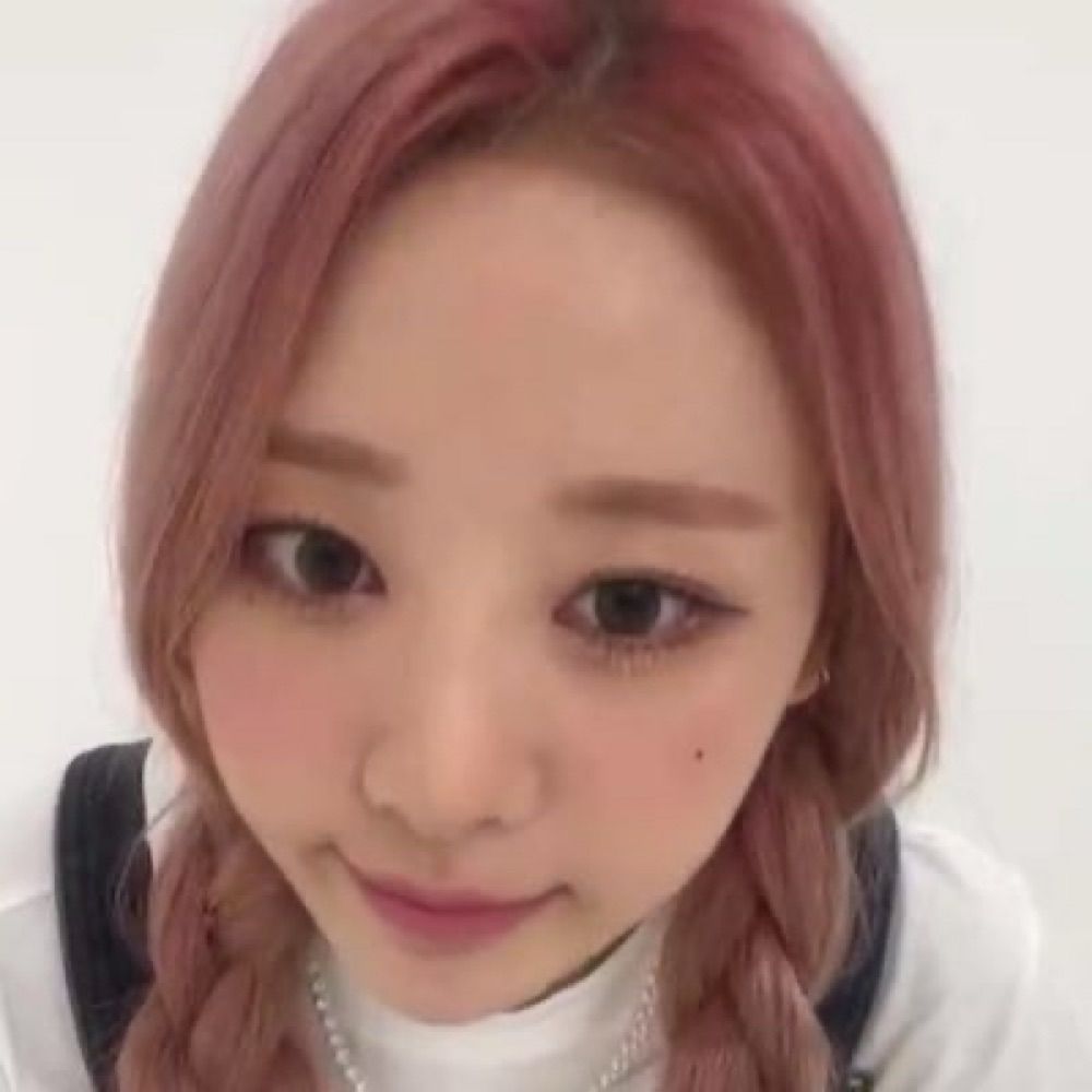 ᯓ♡ lia