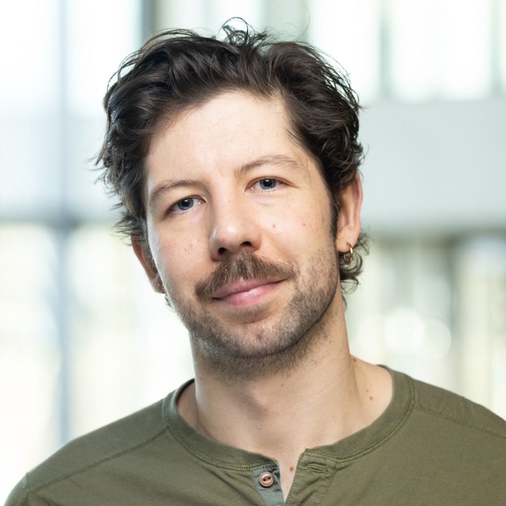 Tom Hostler