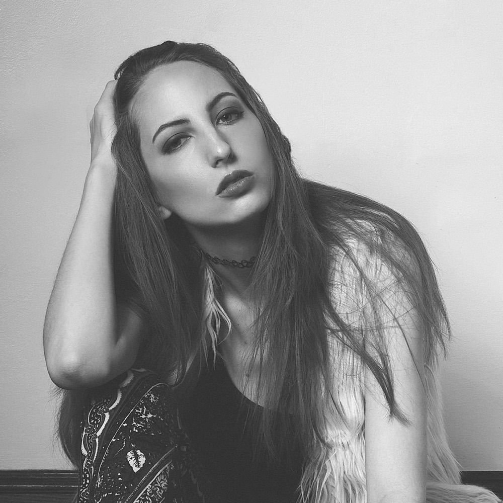 mandi hinrichs