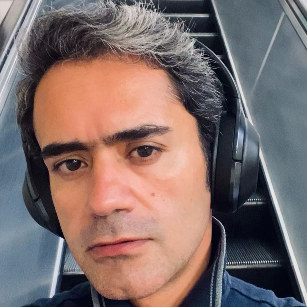 Hadi هادی