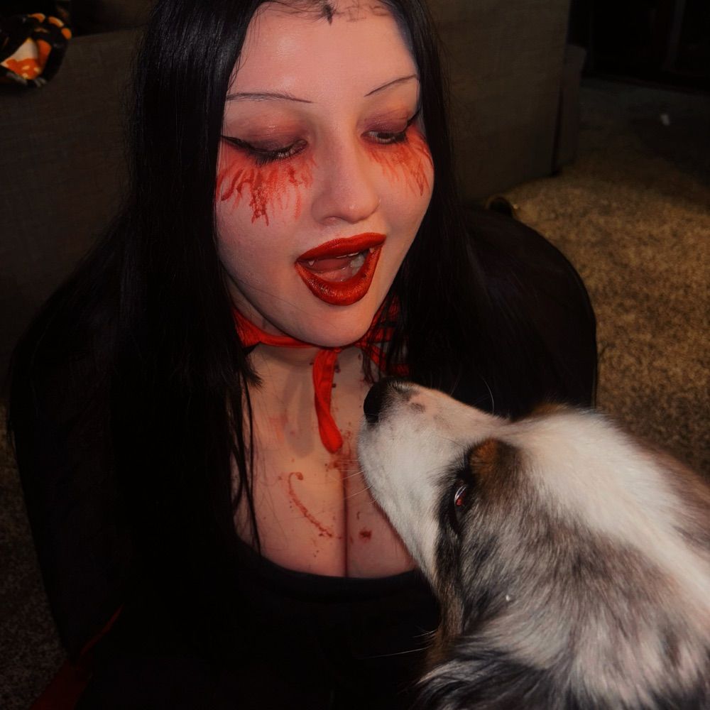 𝖇𝒶𝖞𝓁𝖎ℯ🕸️🦇🖤