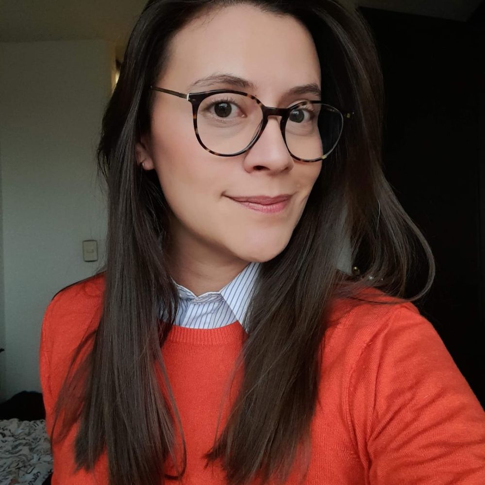 Ana María U. S.