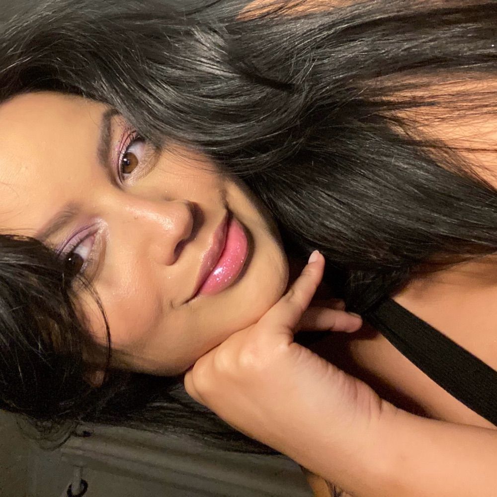 Nadine C