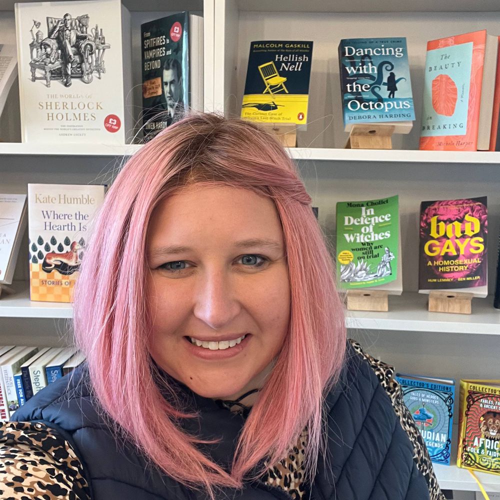 Molly Murray | Seahorse Bookstore