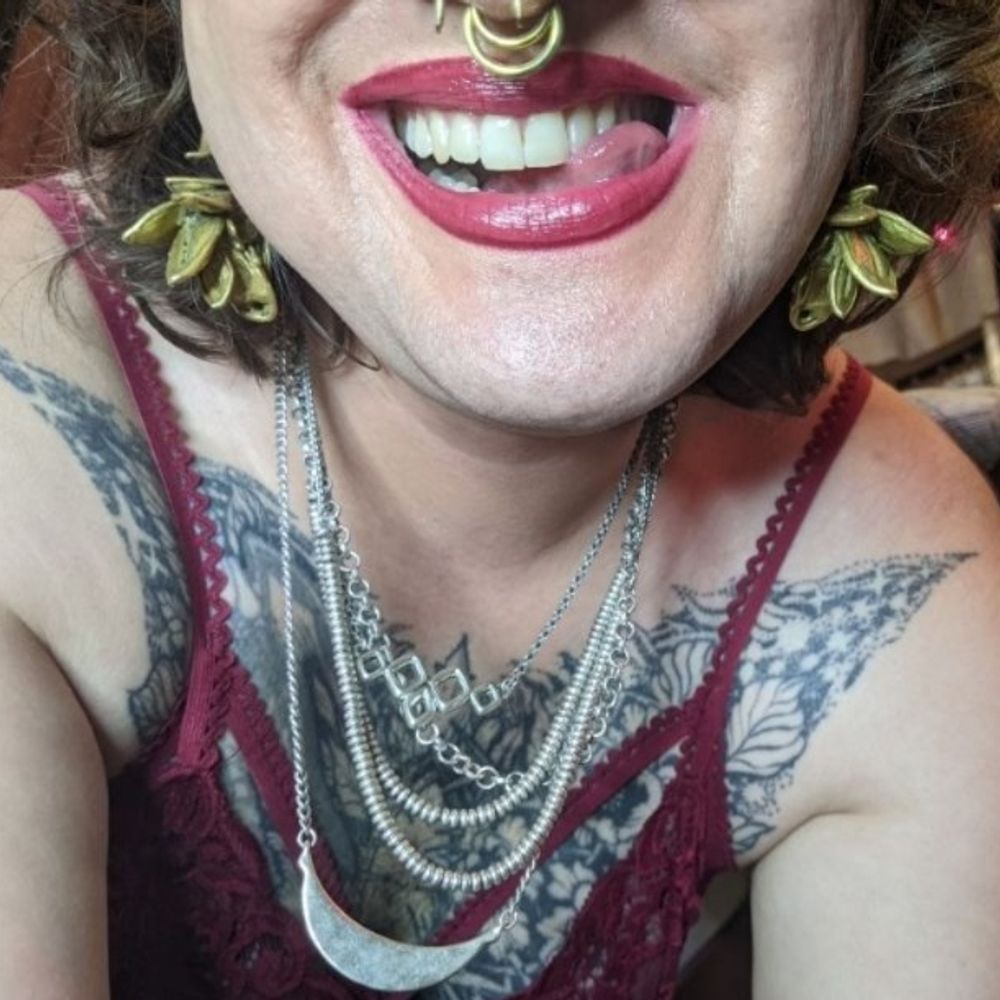Giantess Sinmara