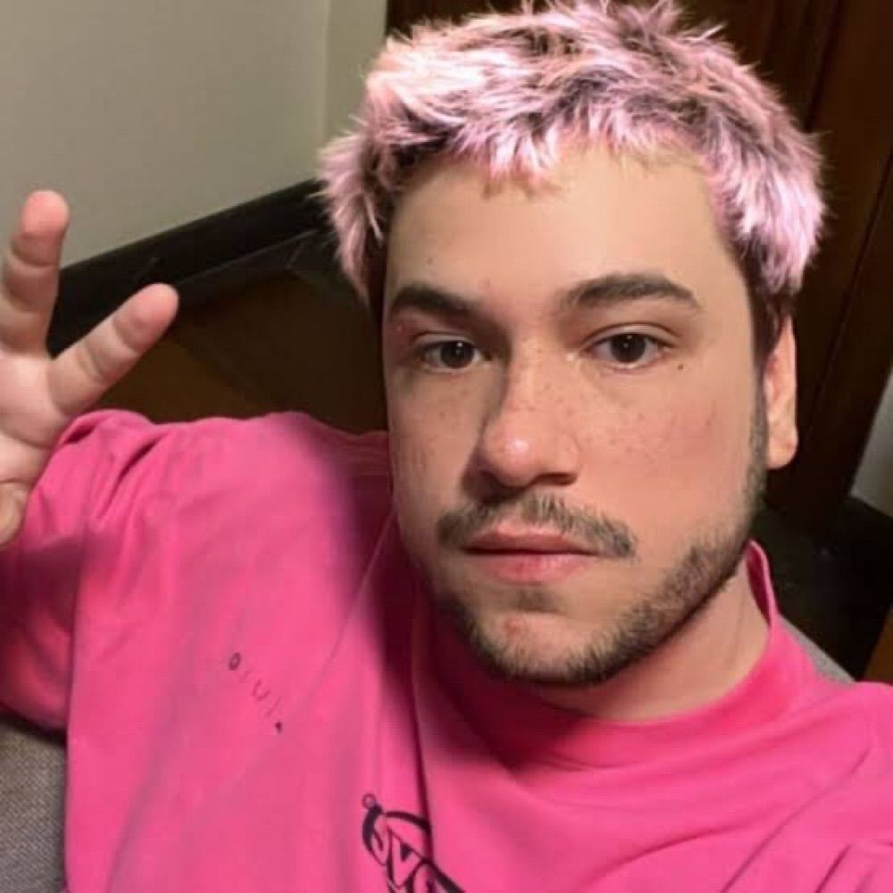 manu que ama o brino