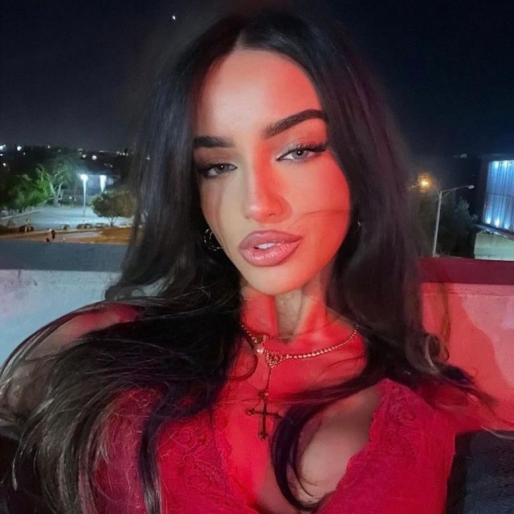 𝒮ofie