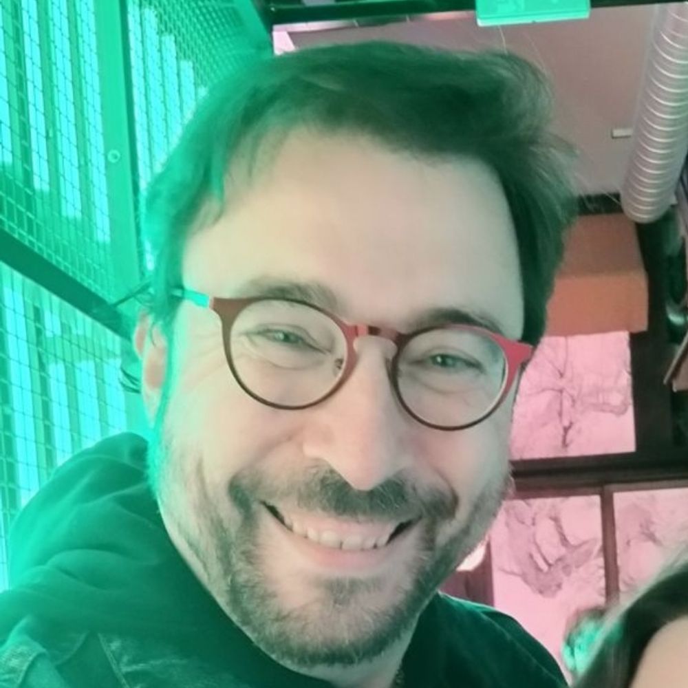 Tony 