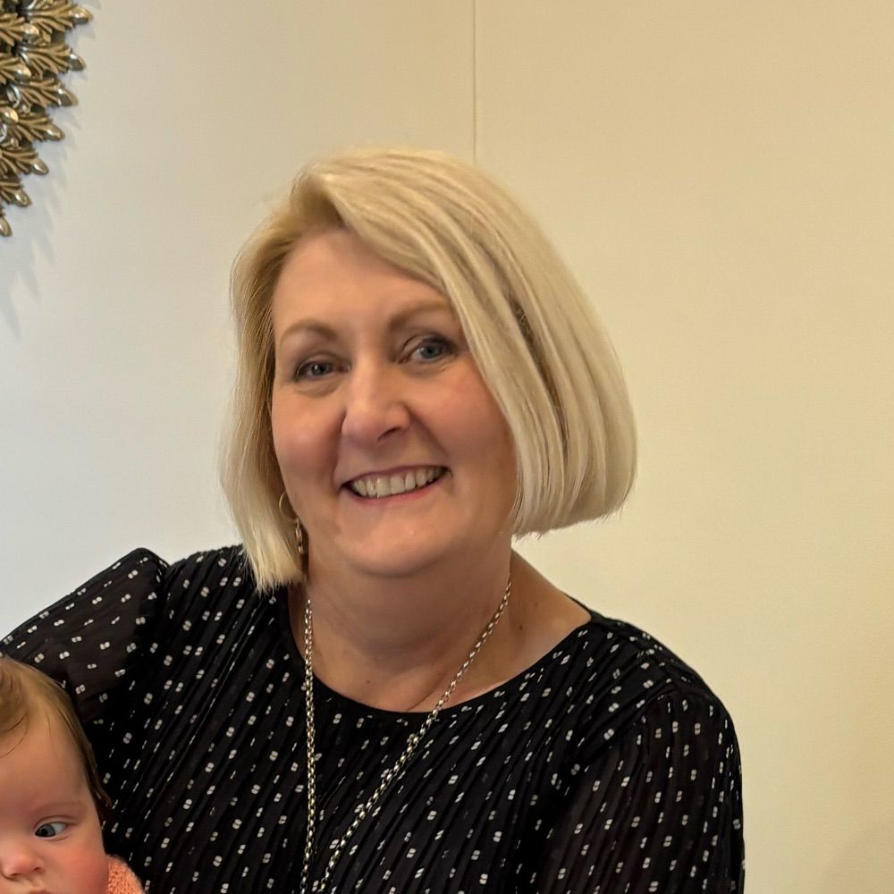 Prof M Louise Hull