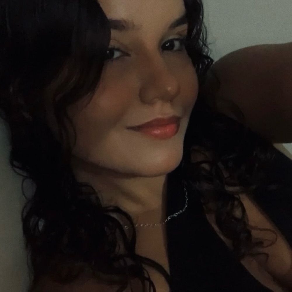 Evelle Yasmin 