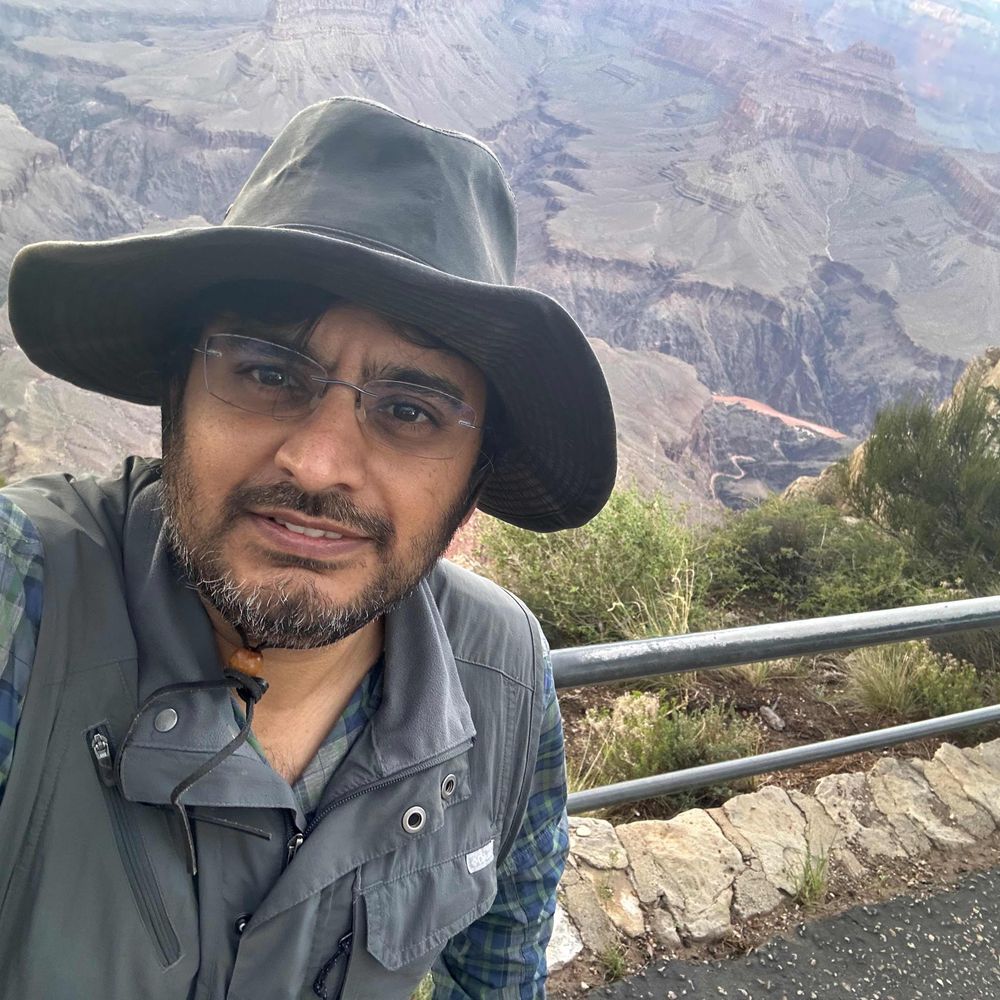 viSvAs SrInivAsan ವಿಶ್ವಾಸ್ ಶ್ರೀನಿವಾಸನ್