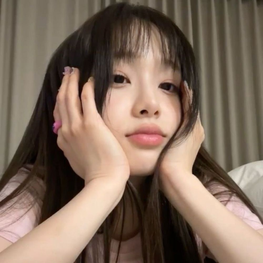 hoeforchuu is in sync love ఌ︎