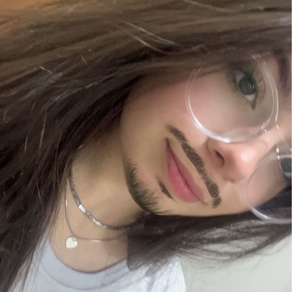 Laura 🤓