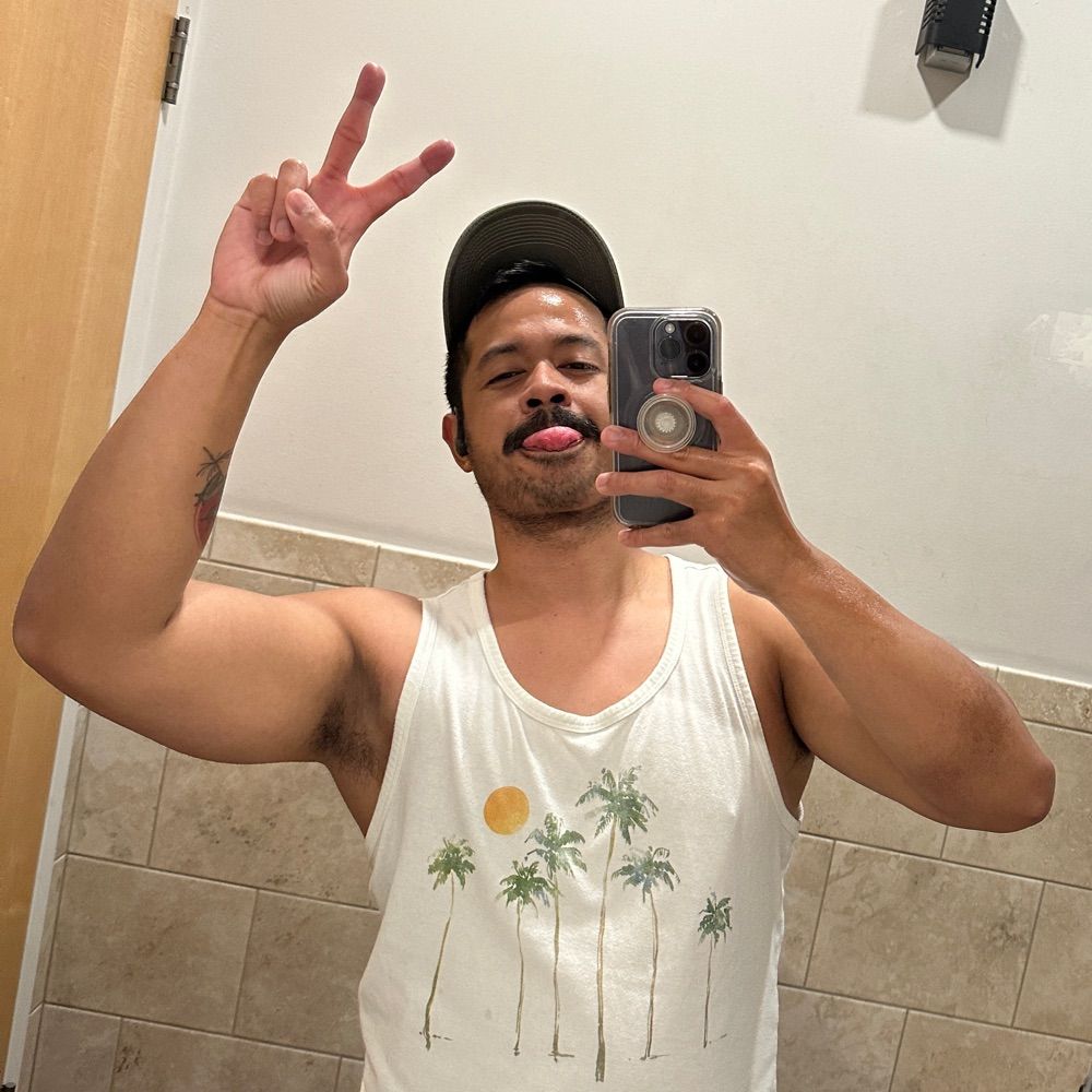 Fahmy B (he/him)
