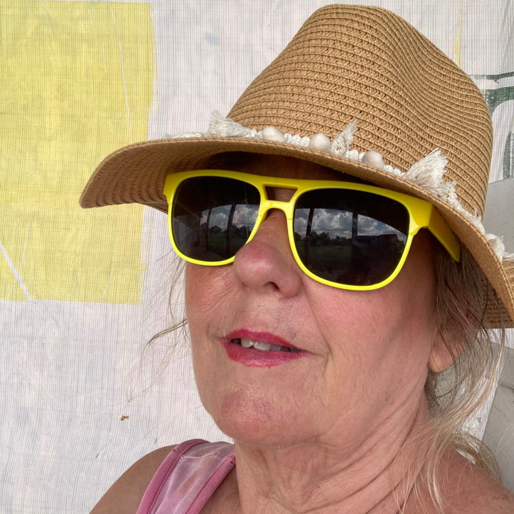 gypsybandita.bsky.social profile picture