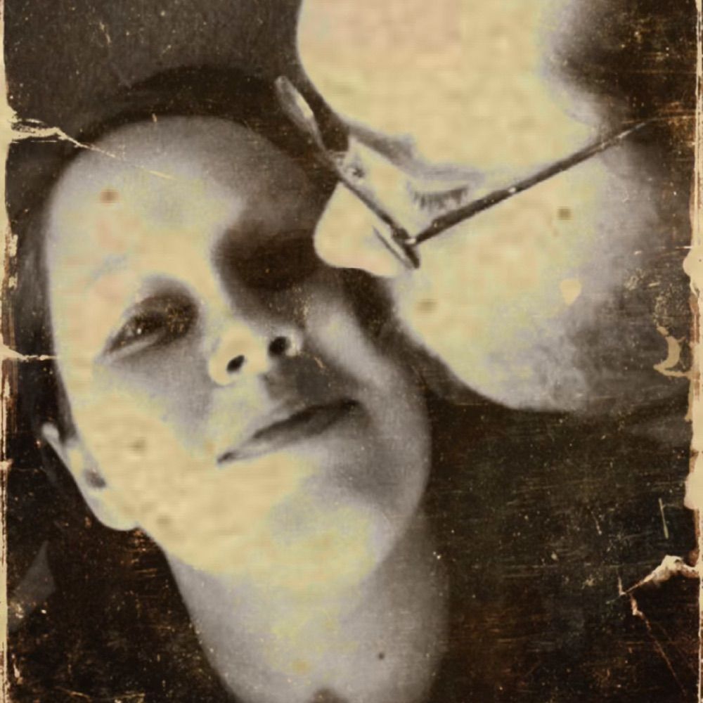 𝔎𝔶𝔪𝔟𝔯𝔩𝔢 𝔄𝔫𝔫 🖤