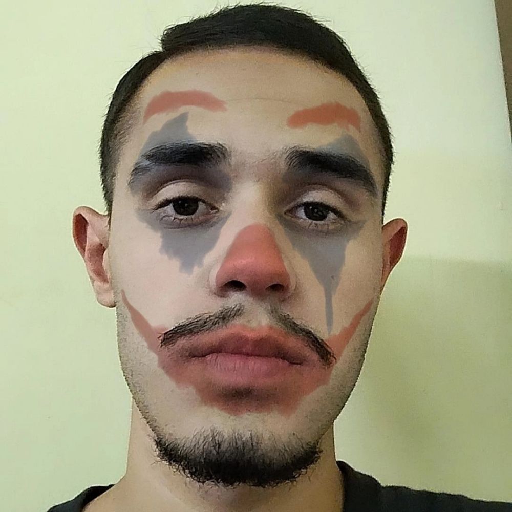 é o luizin (ou gui)  🇾🇪