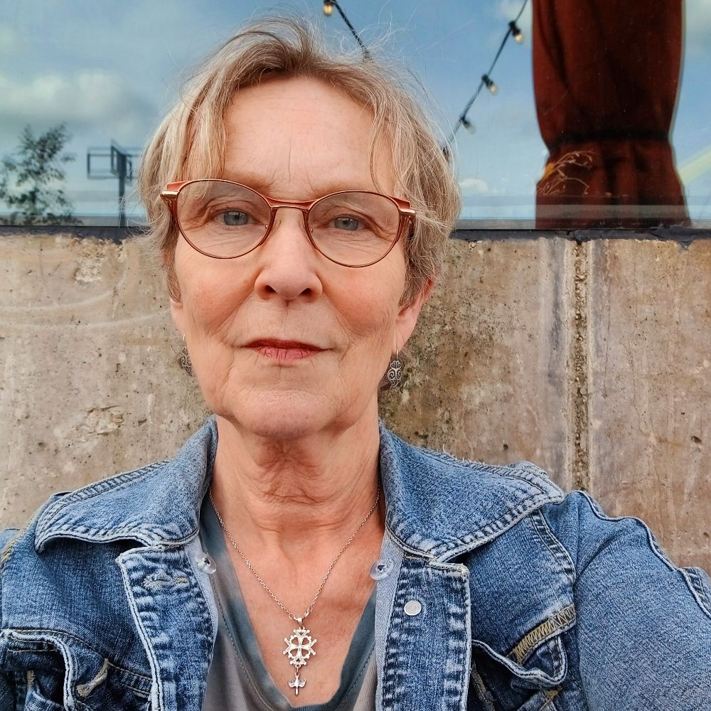 Nora van Dam