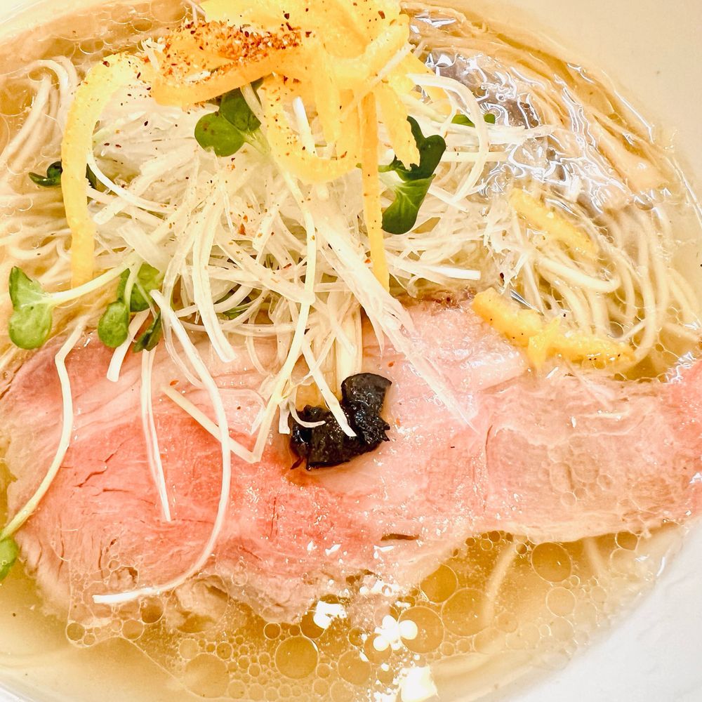 かべ