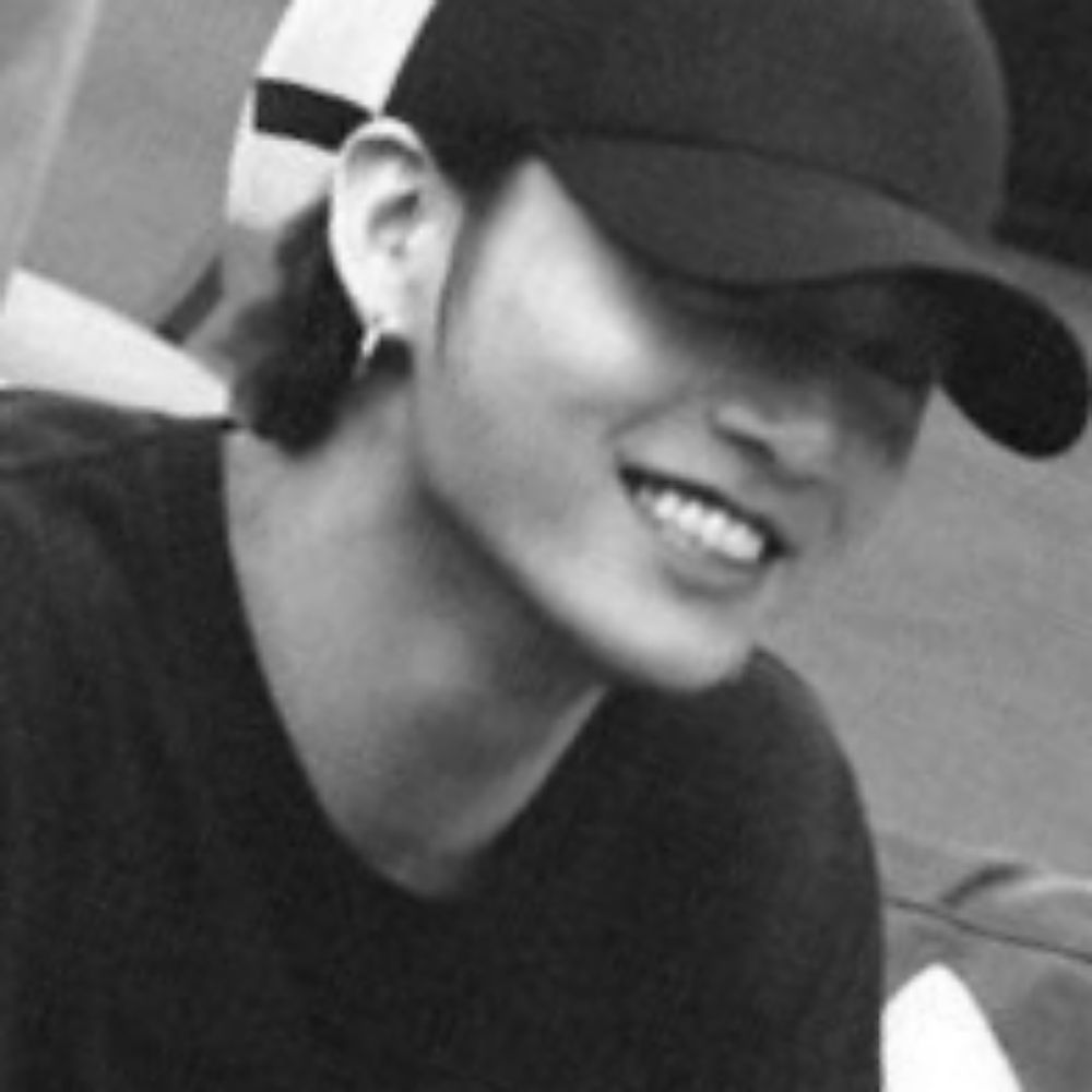 leellow⁷