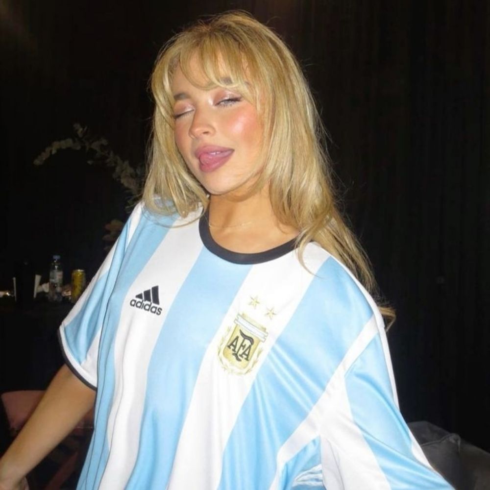 lívia.