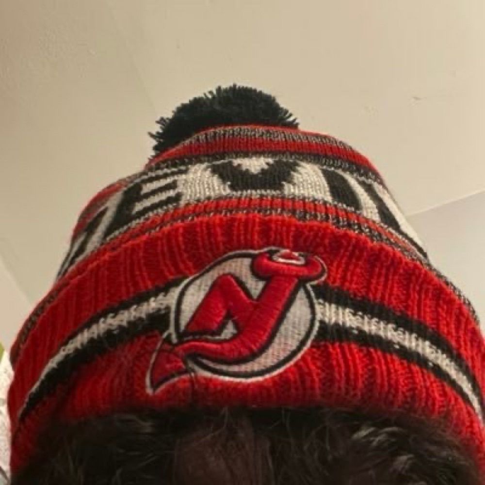 noah / meds 🏒