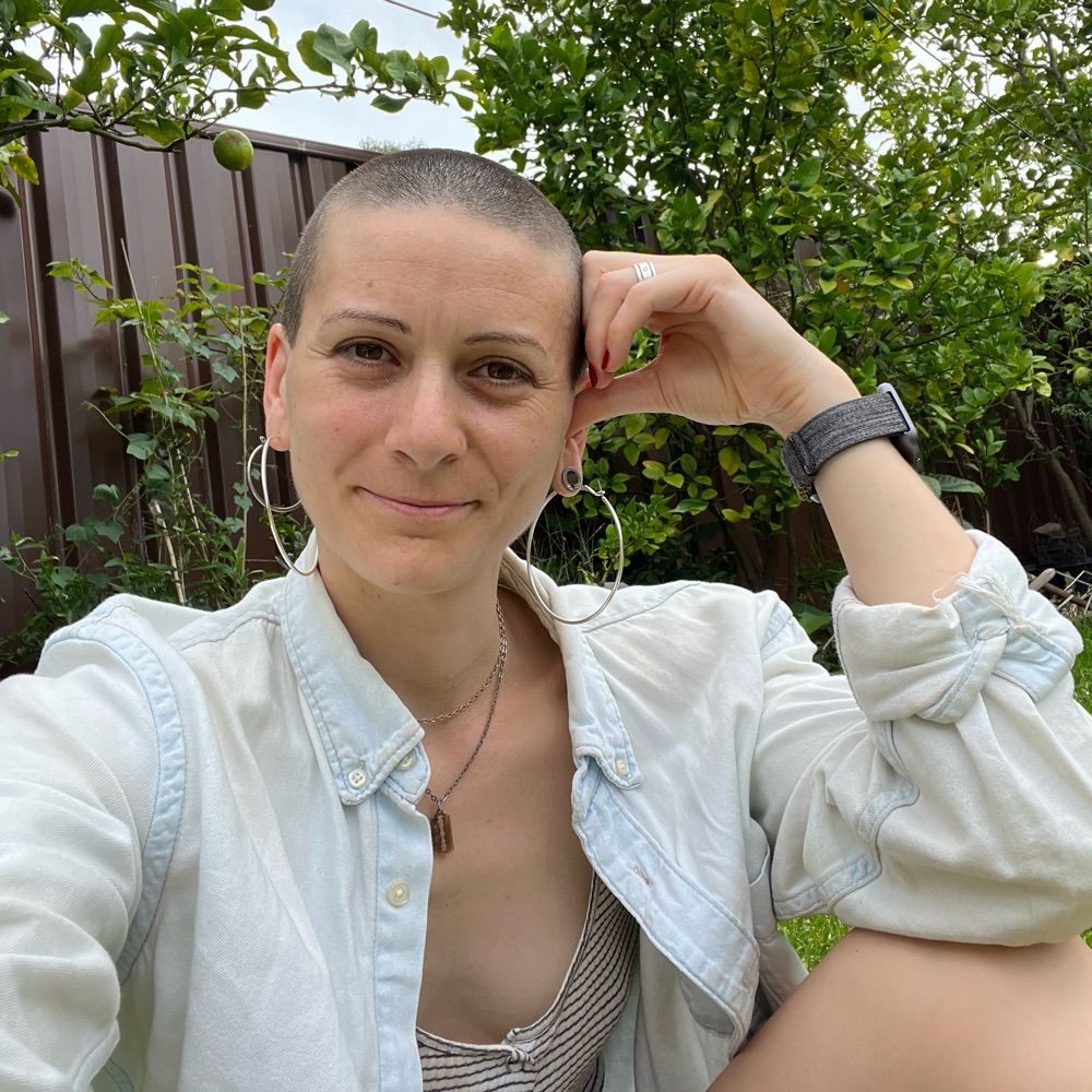 Alex (she/her)