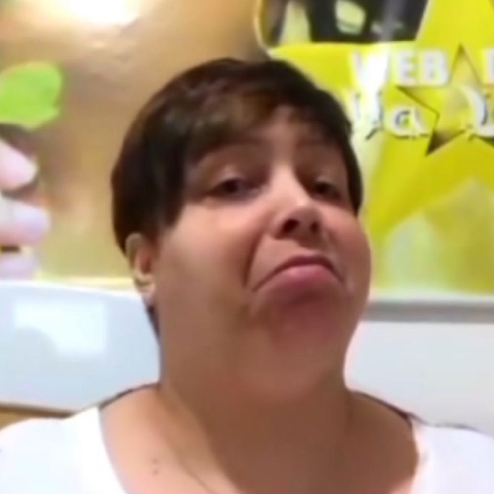Tulla Luanna comentahhhhhh