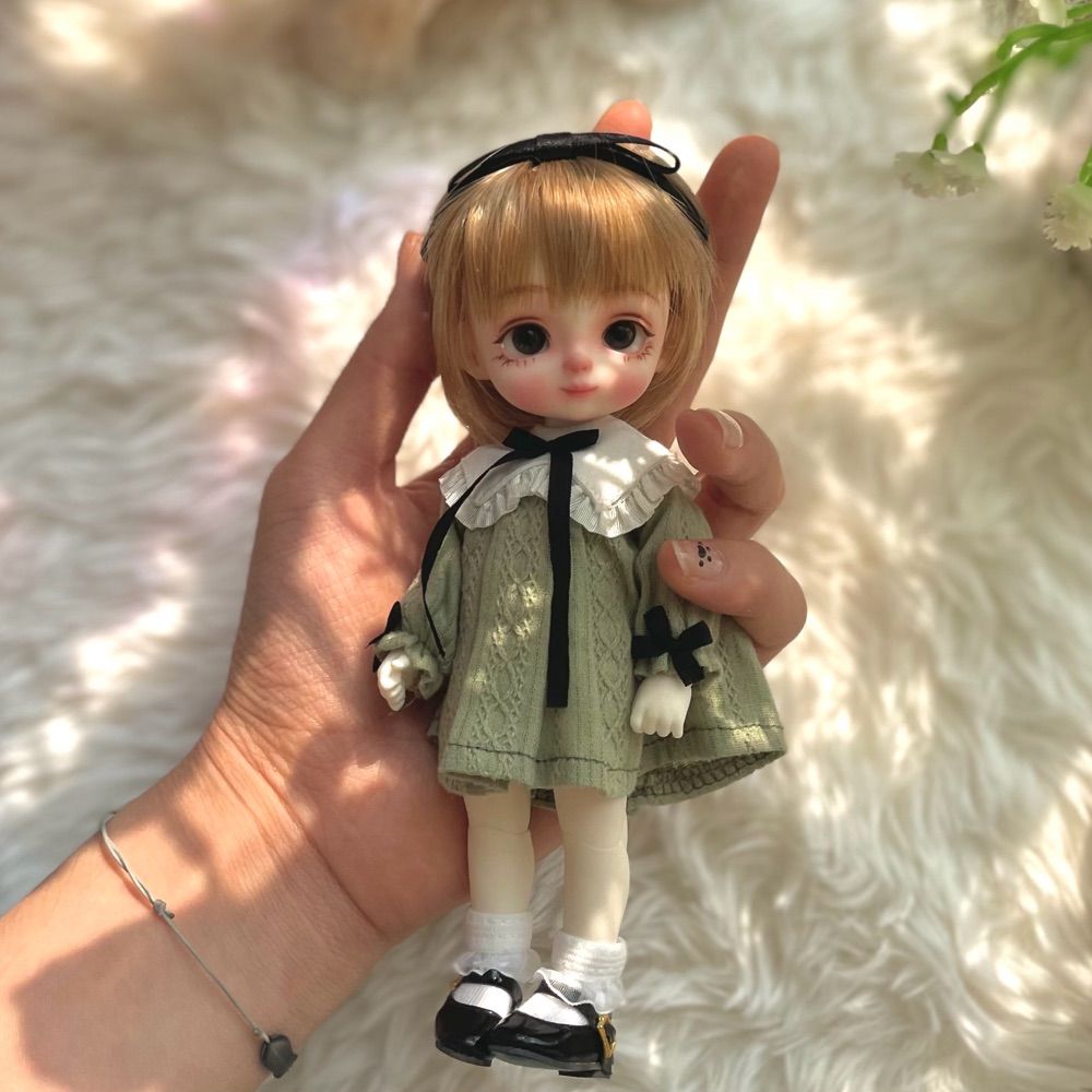 뉸