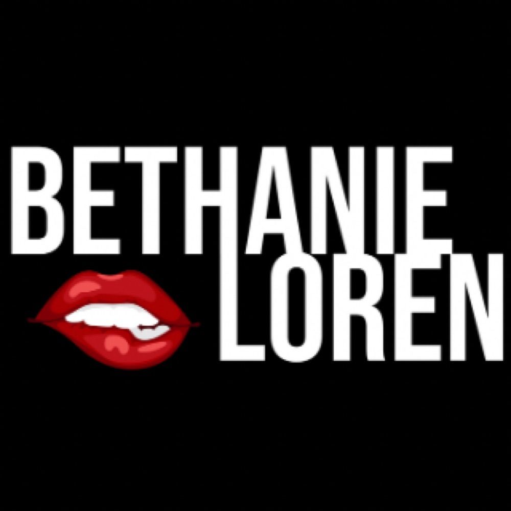 Author Bethanie Loren