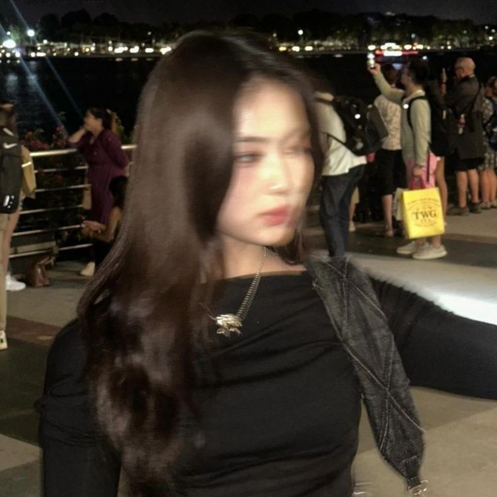 𓄹𓈒𓏲 ๋🖤۰𝓘꯱ׁׅ֒ɑׁׅ֮^᪲᪲᪲ 🐿️
