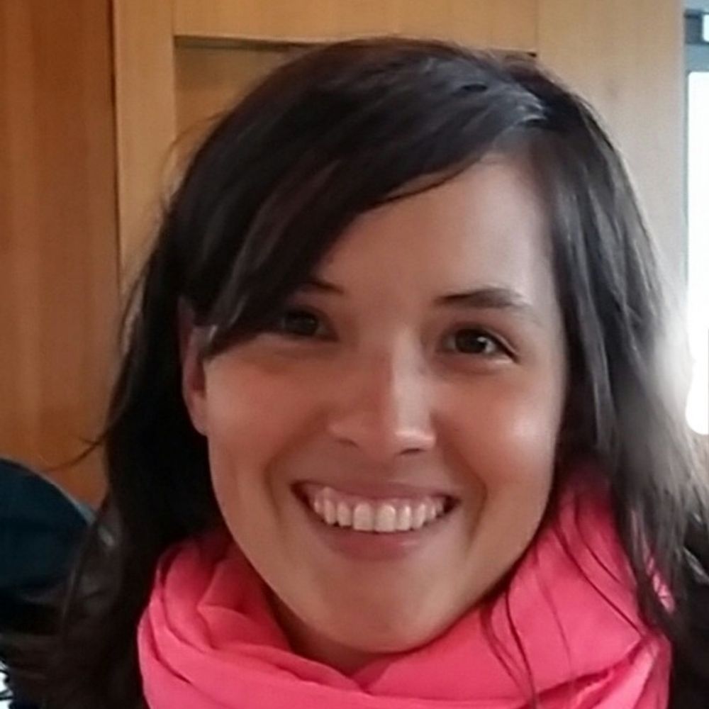 Julia Mikolai 