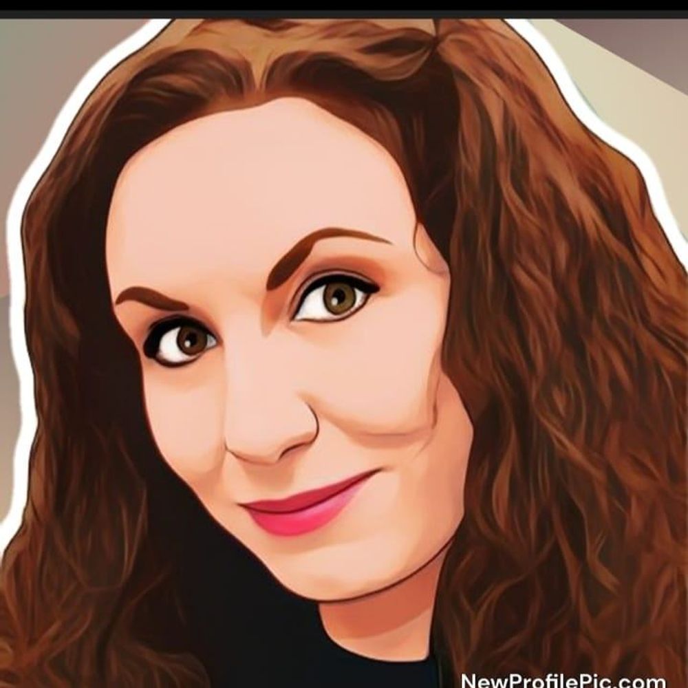 Caroline Gold