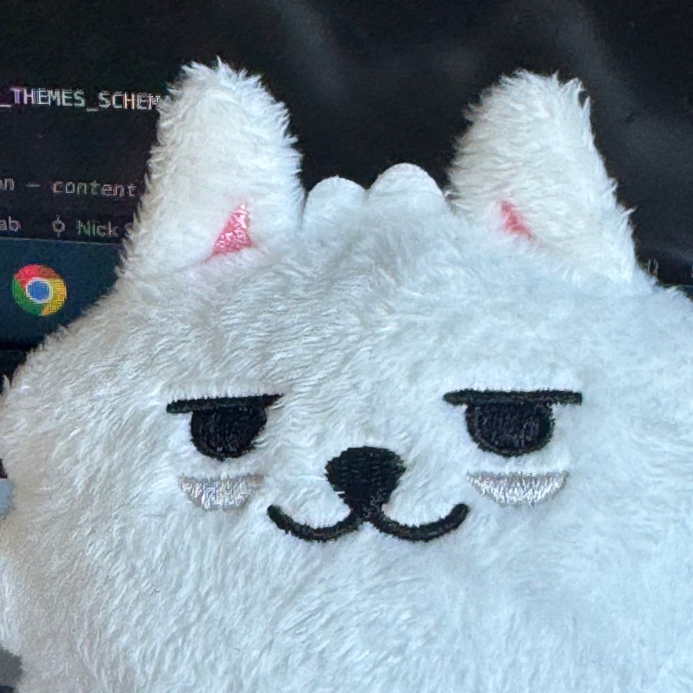 ૮⍝• ᴥ •⍝ა
