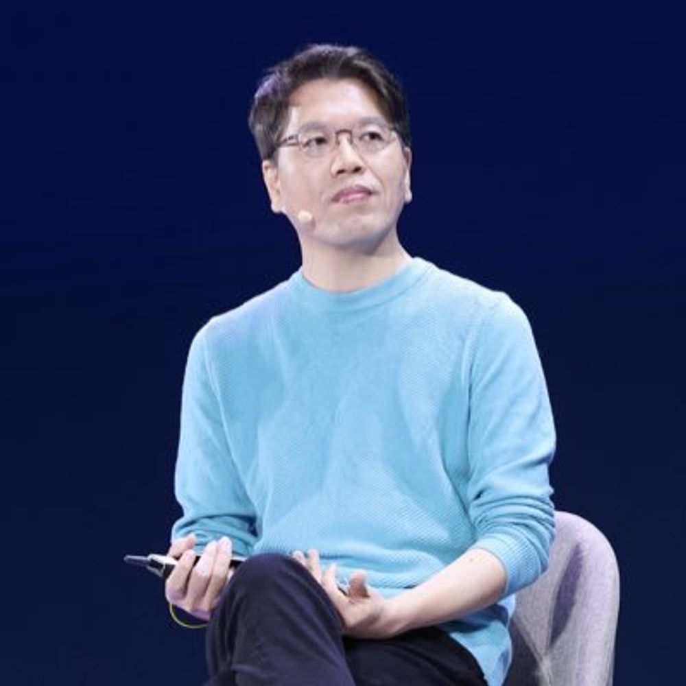 Channy Yun (윤석찬)