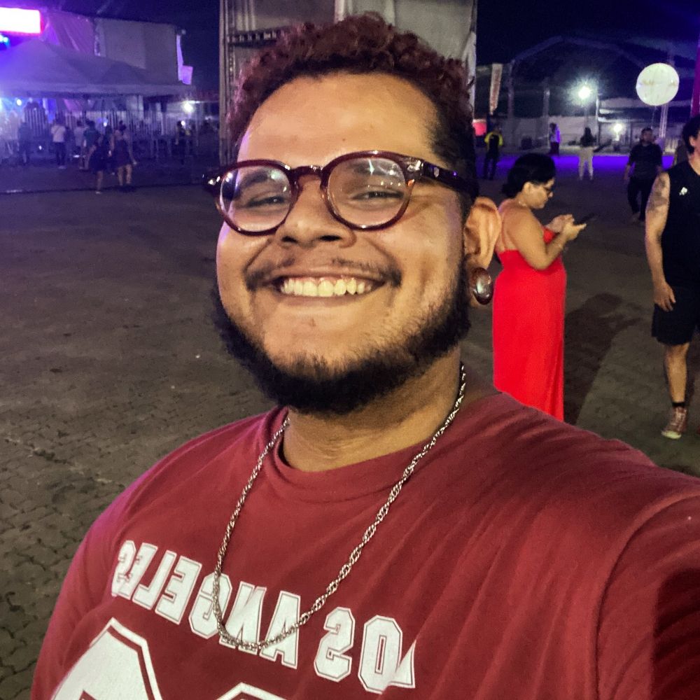 Clemer M. Silva
