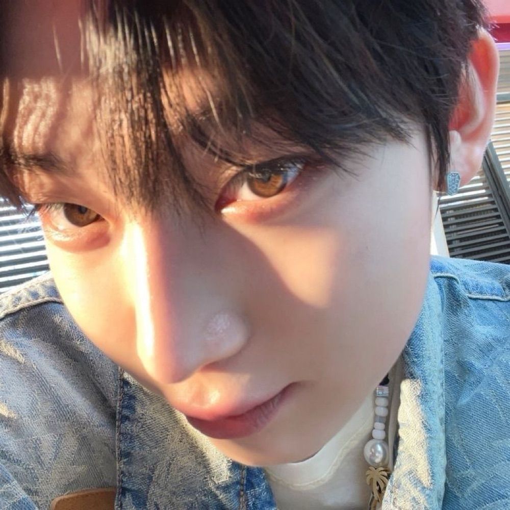 𝐌andy ⋆｡˚ 