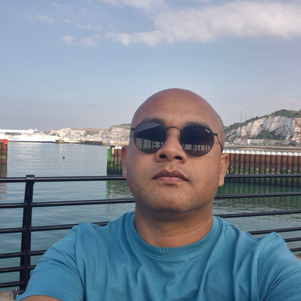 Prakash Sodari