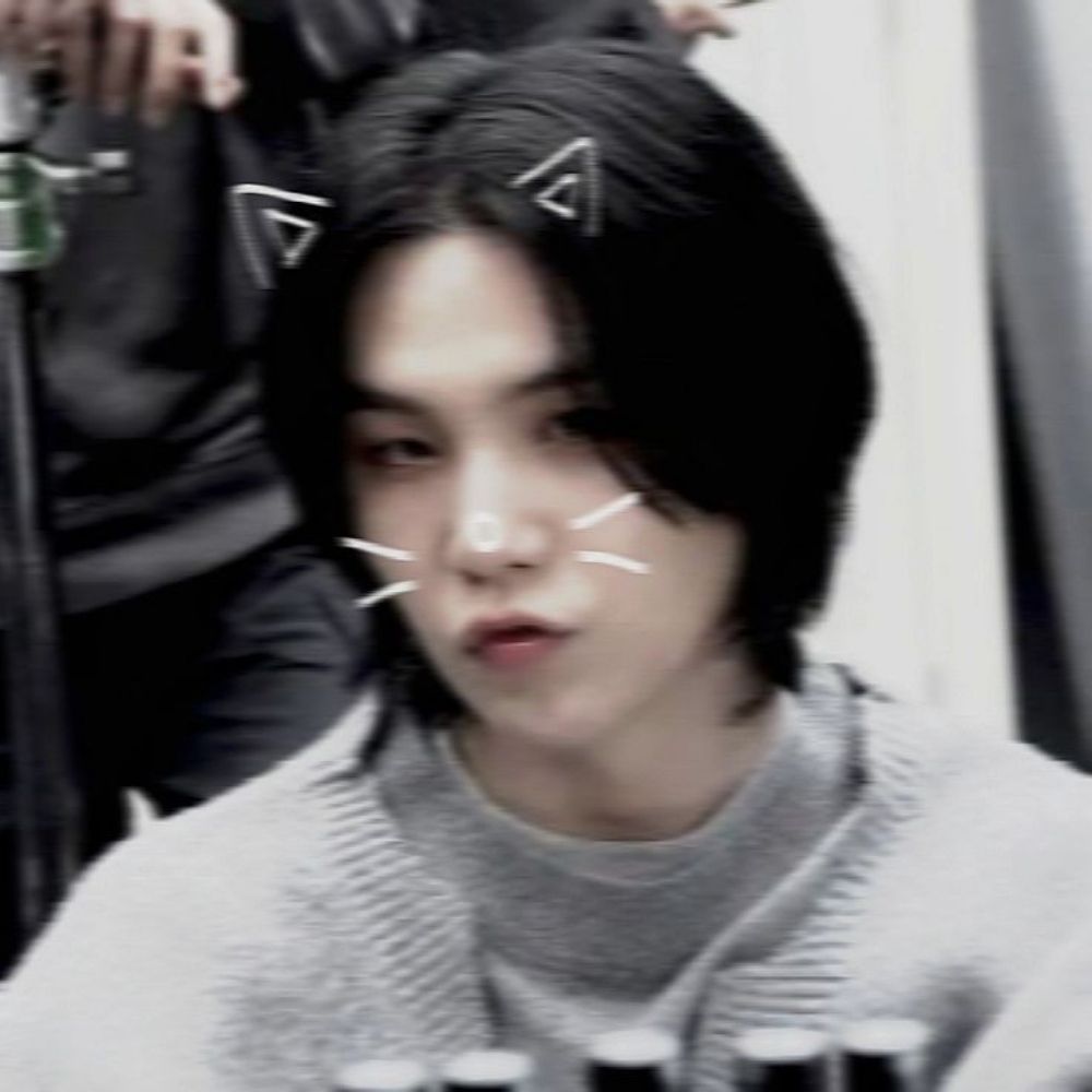 Thais⁷