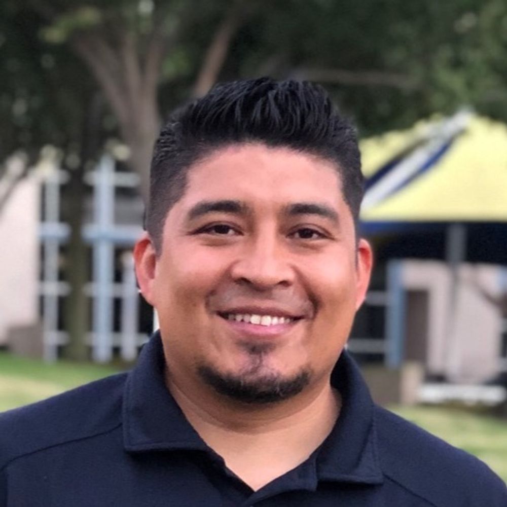 Marvin J Maldonado