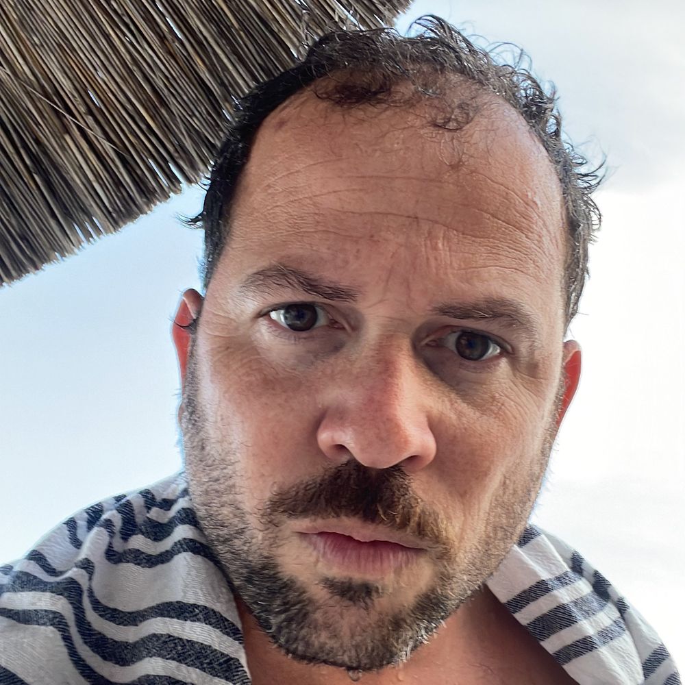 Daniel Barbu 